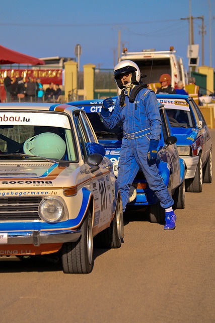 承载着无数 承载着无数